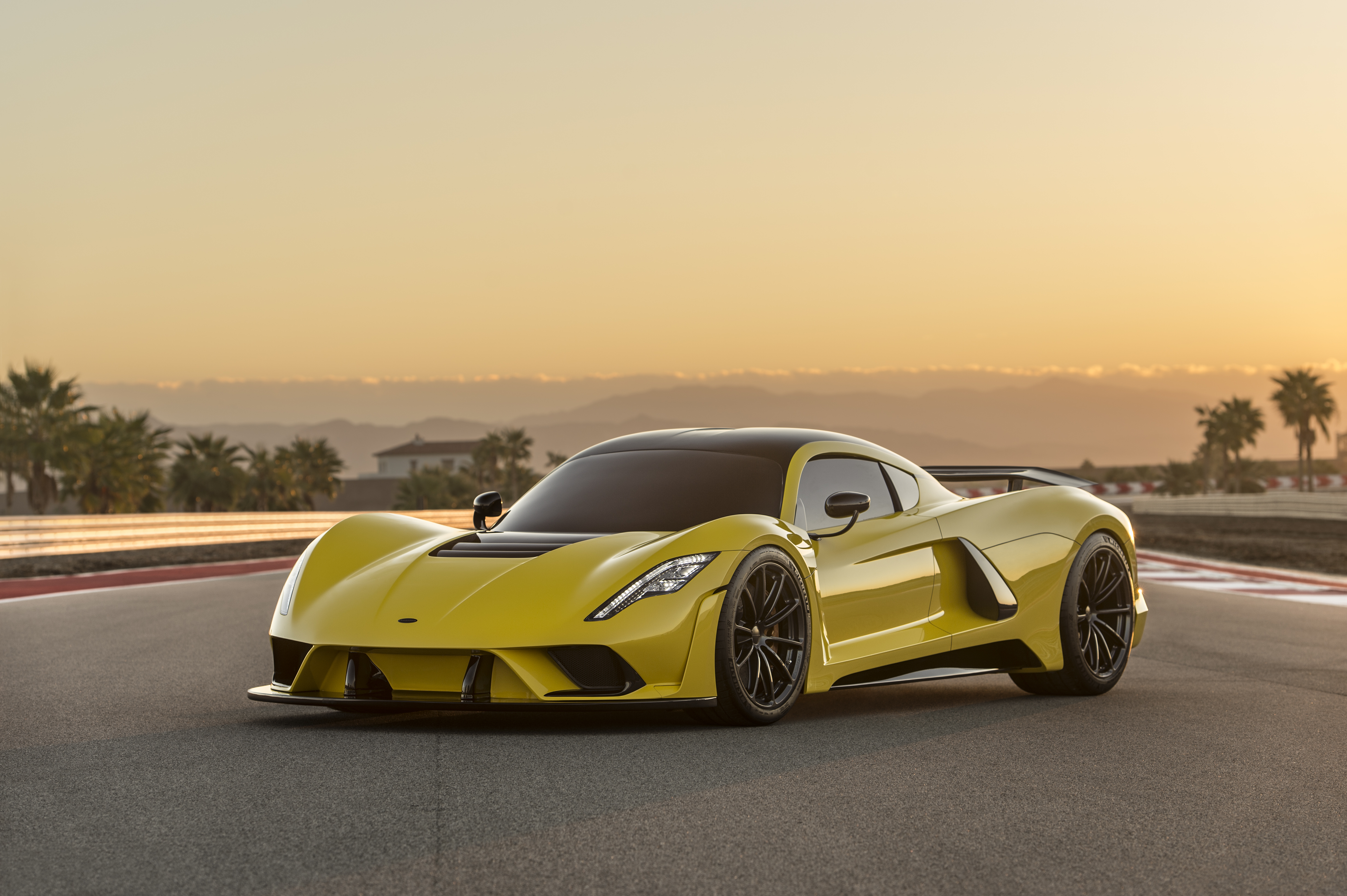 Фаст кар. Машина Hennessey Venom f5. Гиперкар Hennessey Venom f5. Hennessey Venom f5 2020. Hennessey Venom f5 2018.